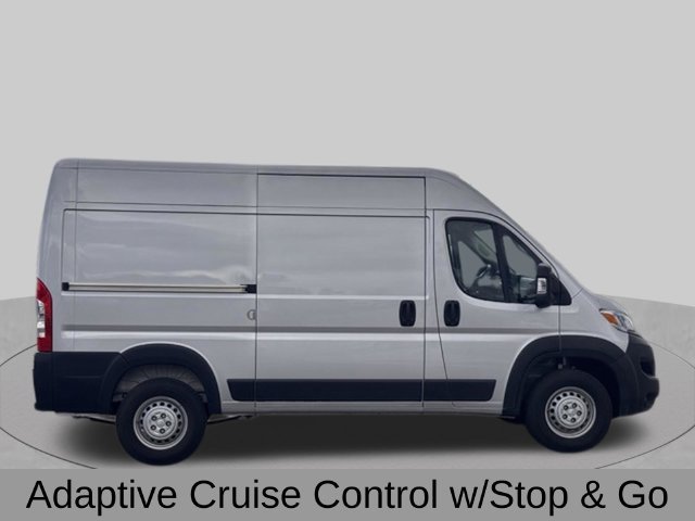 Used 2025 RAM ProMaster 2500 w/ Convenience Group FWD image 9