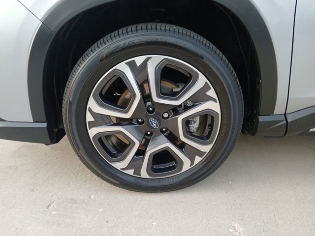 Certified 2023 Subaru Ascent Touring AWD/4WD image 32