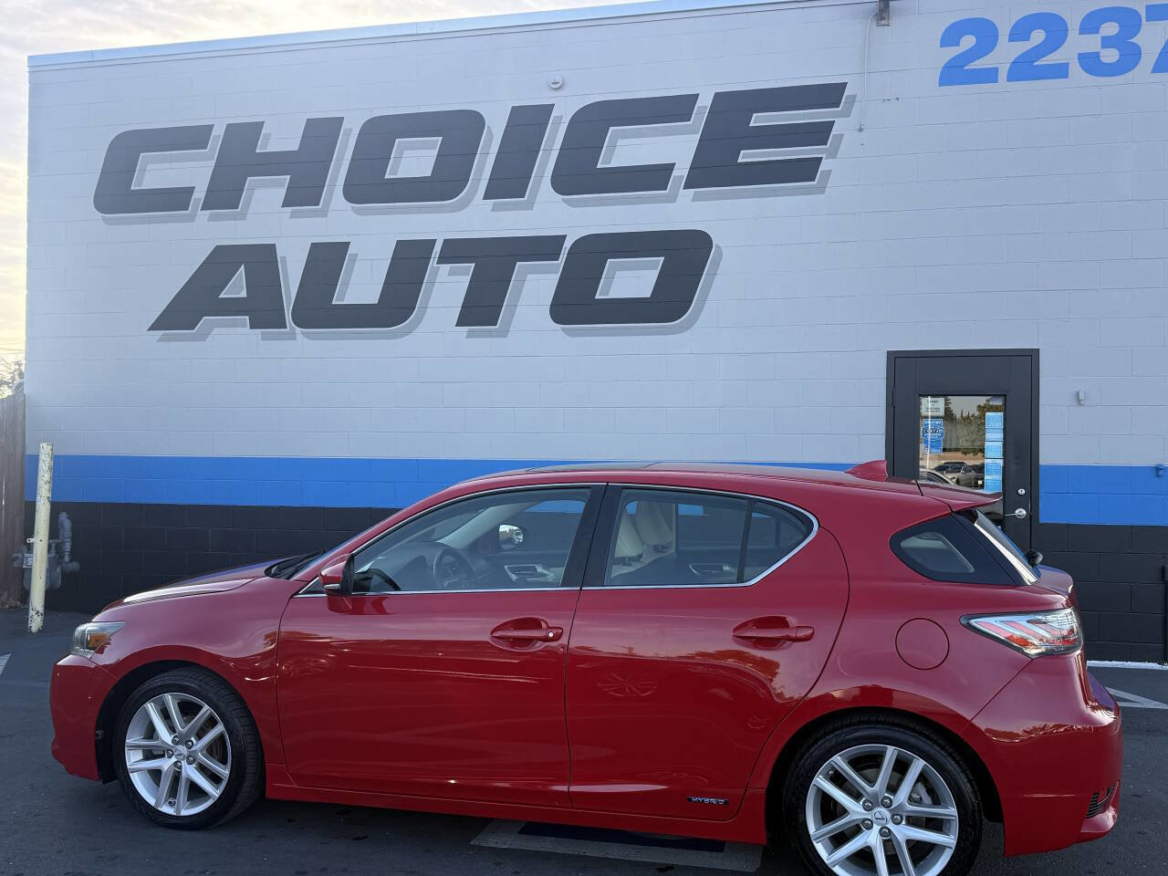 Used 2014 Lexus CT 200h image 17