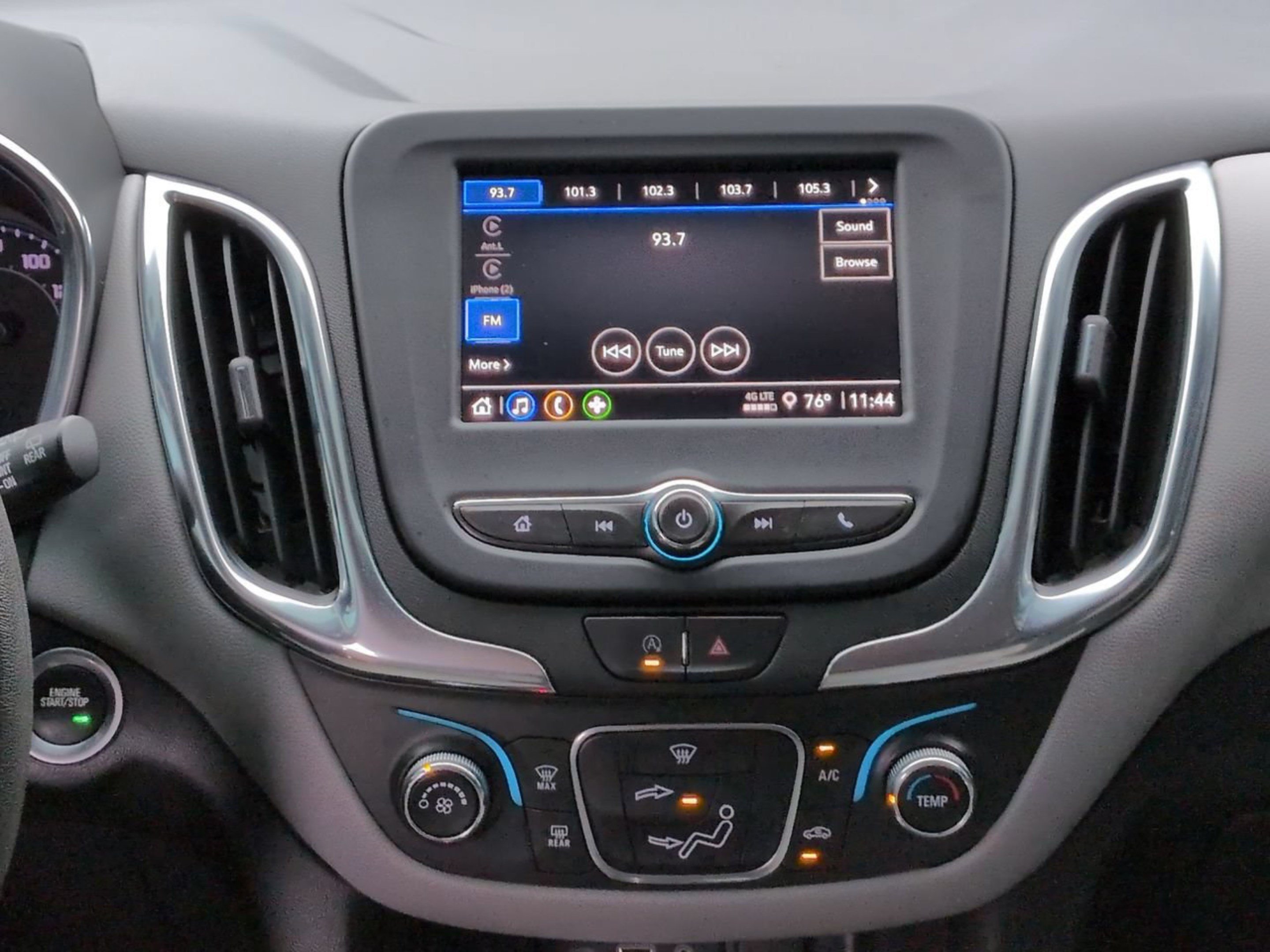 Used 2023 Chevrolet Equinox LT FWD image 21