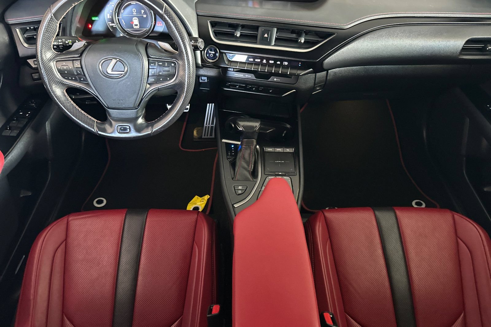 Used 2020 Lexus UX 250h F Sport w/ F Sport Premium Package AWD/4WD image 10