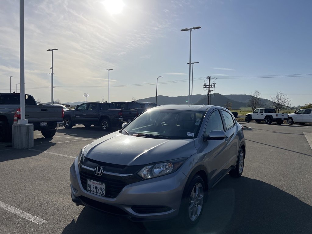 Used 2017 Honda HR-V LX image 4
