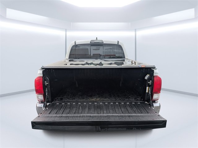 Used 2019 Toyota Tacoma SR5 image 12