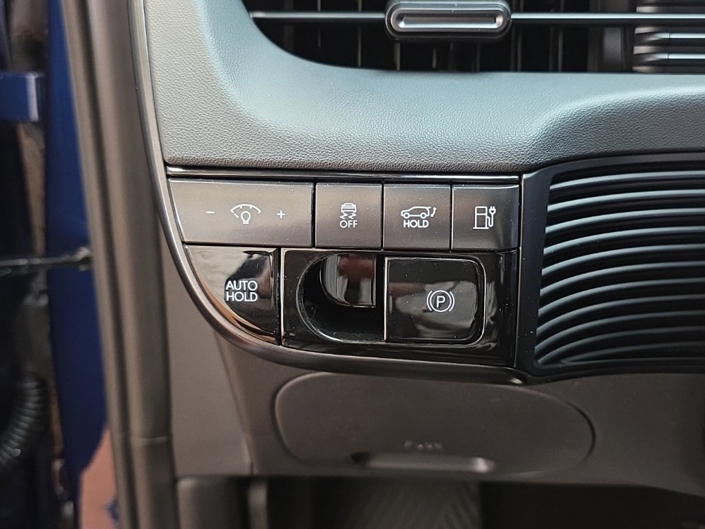 New 2026 Hyundai Ioniq 5 XRT image 24