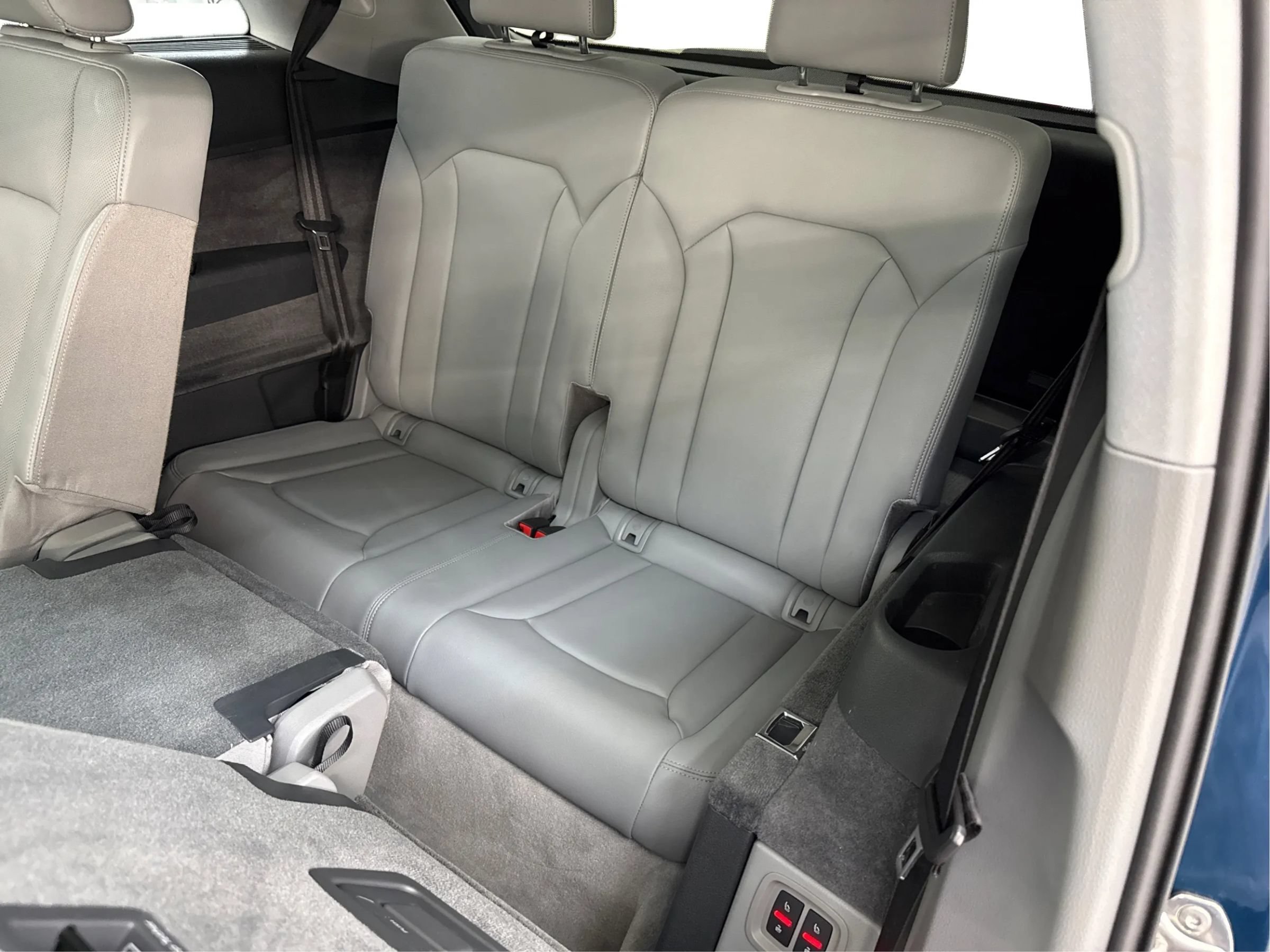Used 2018 Audi Q7 3.0T Prestige AWD/4WD image 42