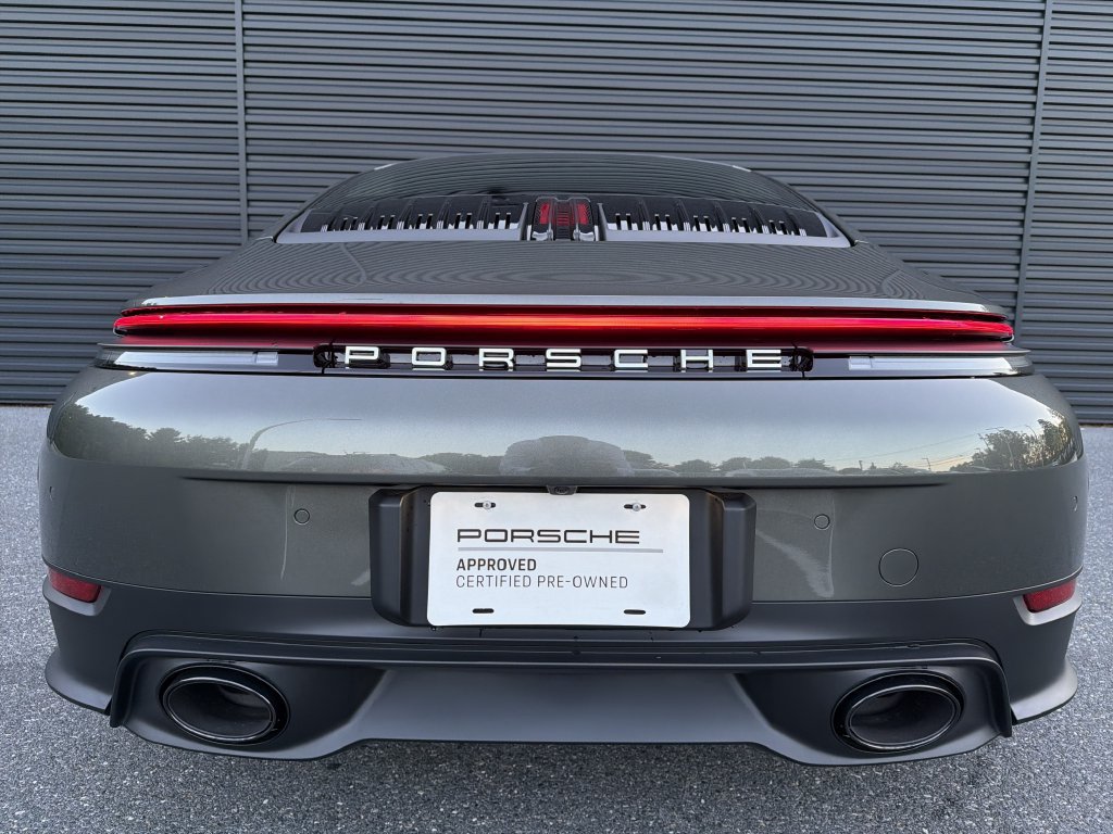 Certified 2026 Porsche 911 Carrera S RWD image 4