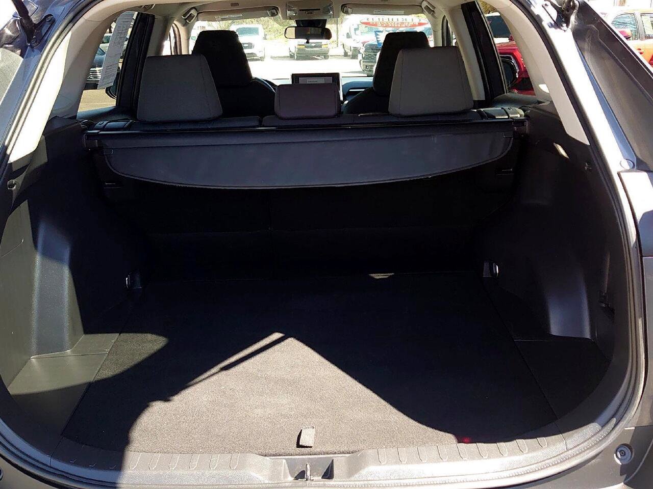 Used 2023 Toyota RAV4 XLE image 11