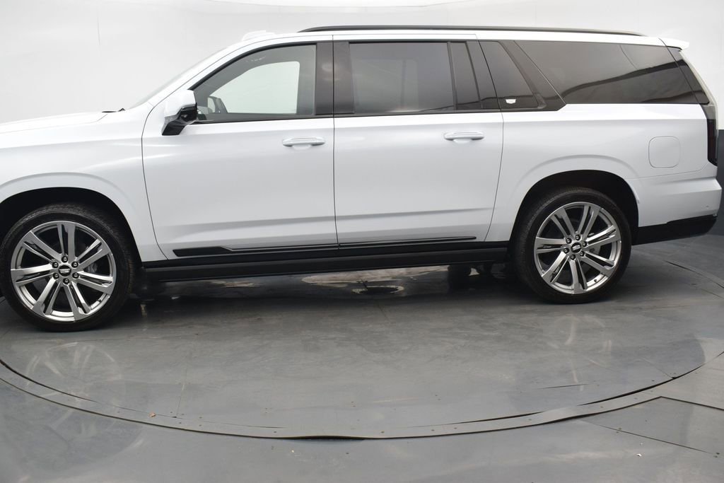 Certified 2026 Cadillac Escalade ESV Sport w/ Touring Package AWD/4WD image 2