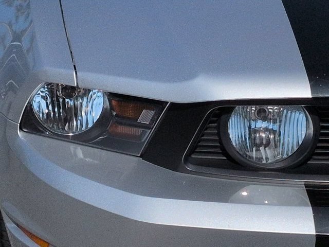 Used 2012 Ford Mustang GT Premium w/ Comfort Pkg RWD image 10