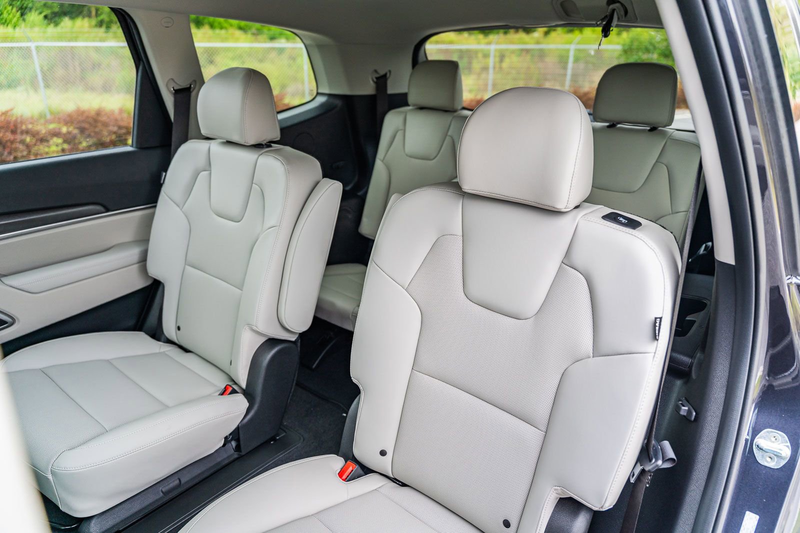 New 2025 Kia Telluride S image 15