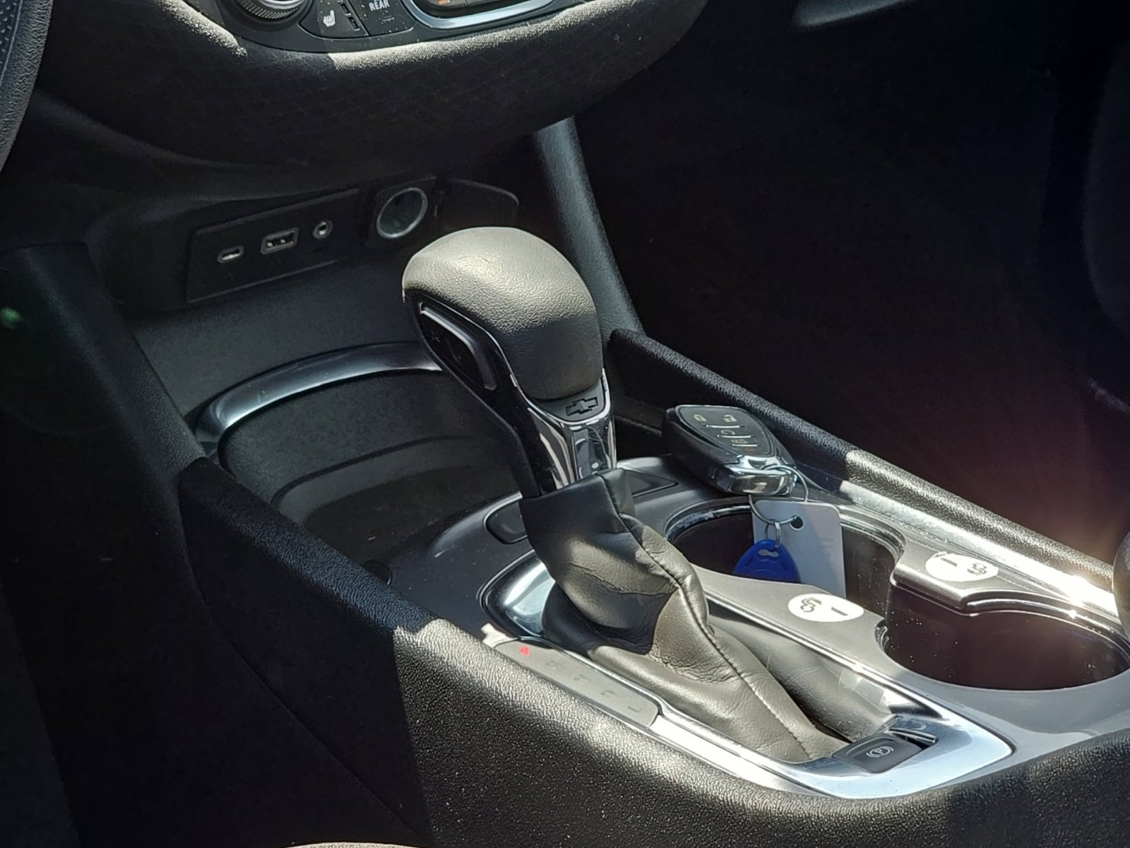 Used 2024 Chevrolet Malibu LT FWD image 13
