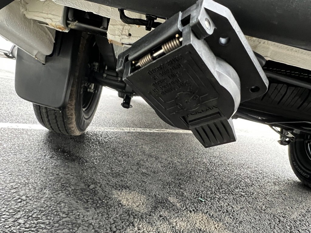 Used 2024 Mercedes-Benz Sprinter 144 Cargo image 19