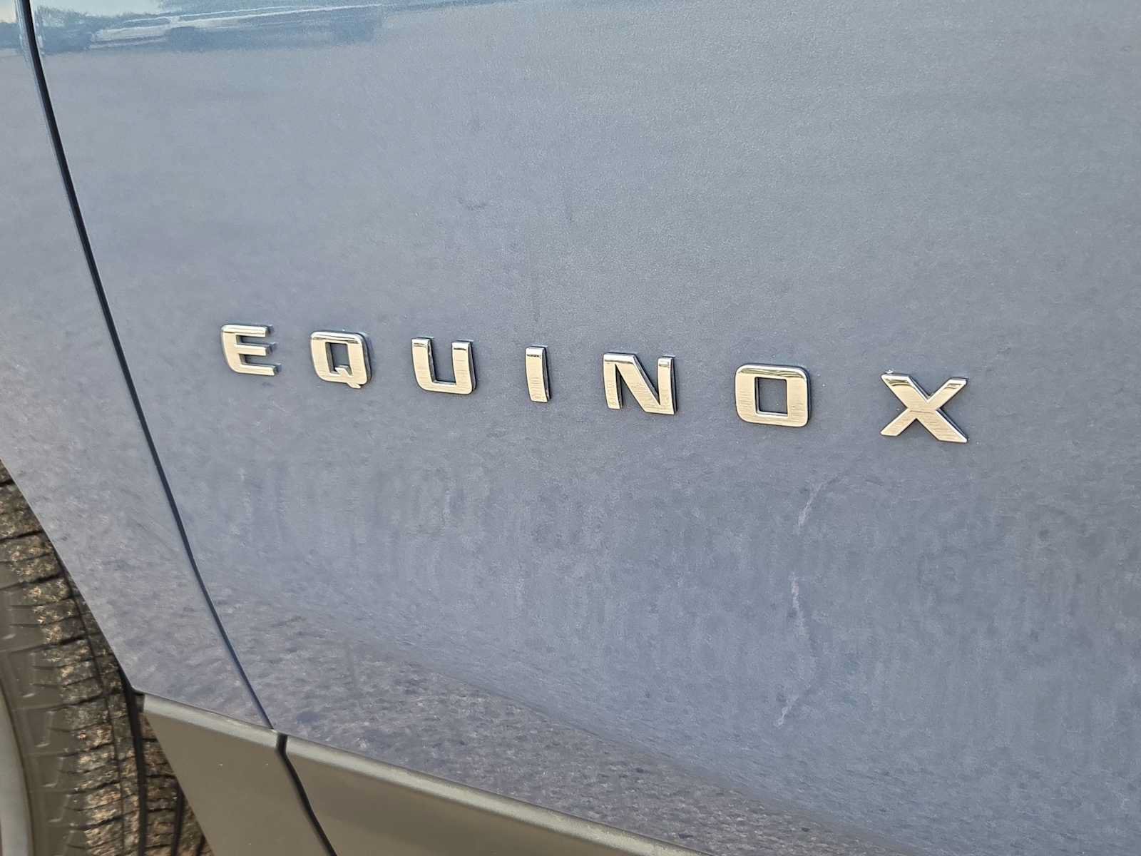 Used 2024 Chevrolet Equinox LT FWD image 11