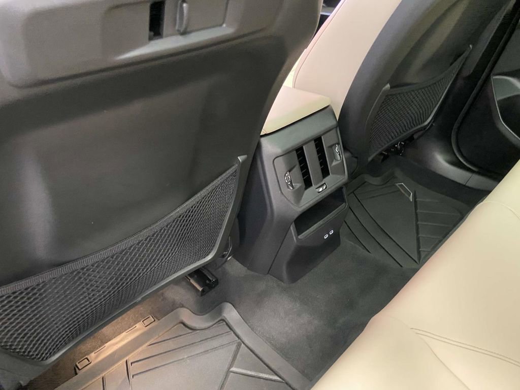 Used 2026 BMW X3 xDrive30 w/ Convenience Package image 15