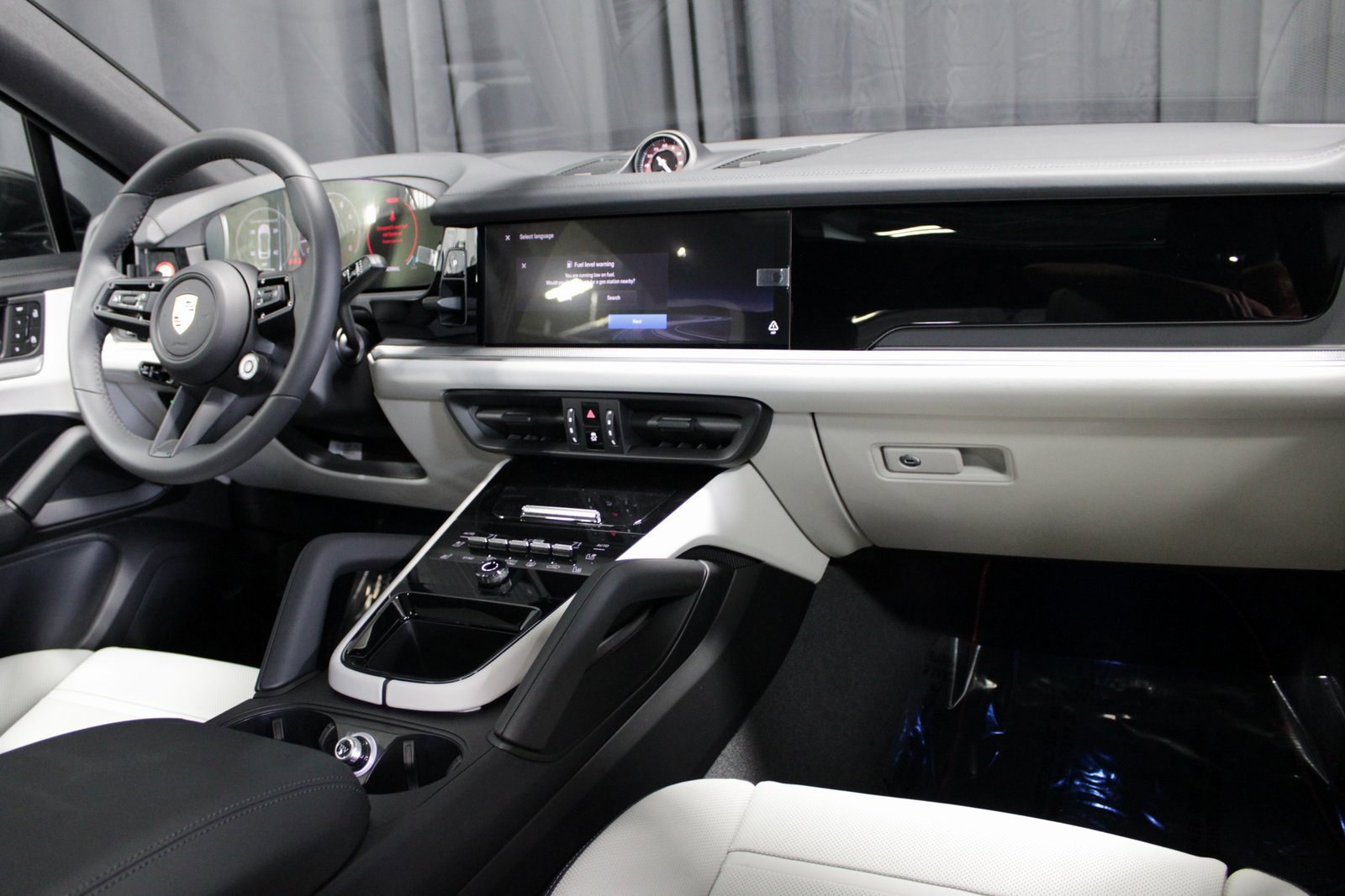 New 2026 Porsche Cayenne S image 23