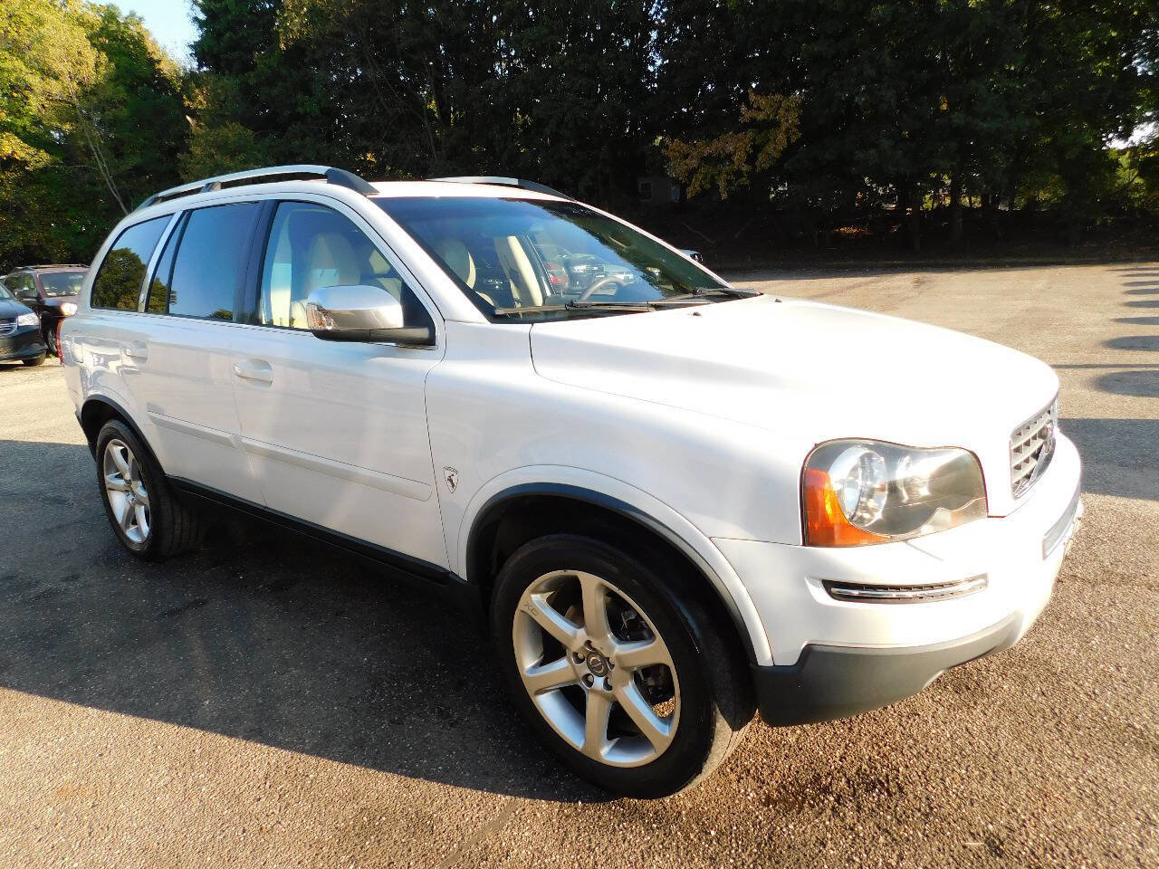 Used 2009 Volvo XC90 V8 R-Design image 1