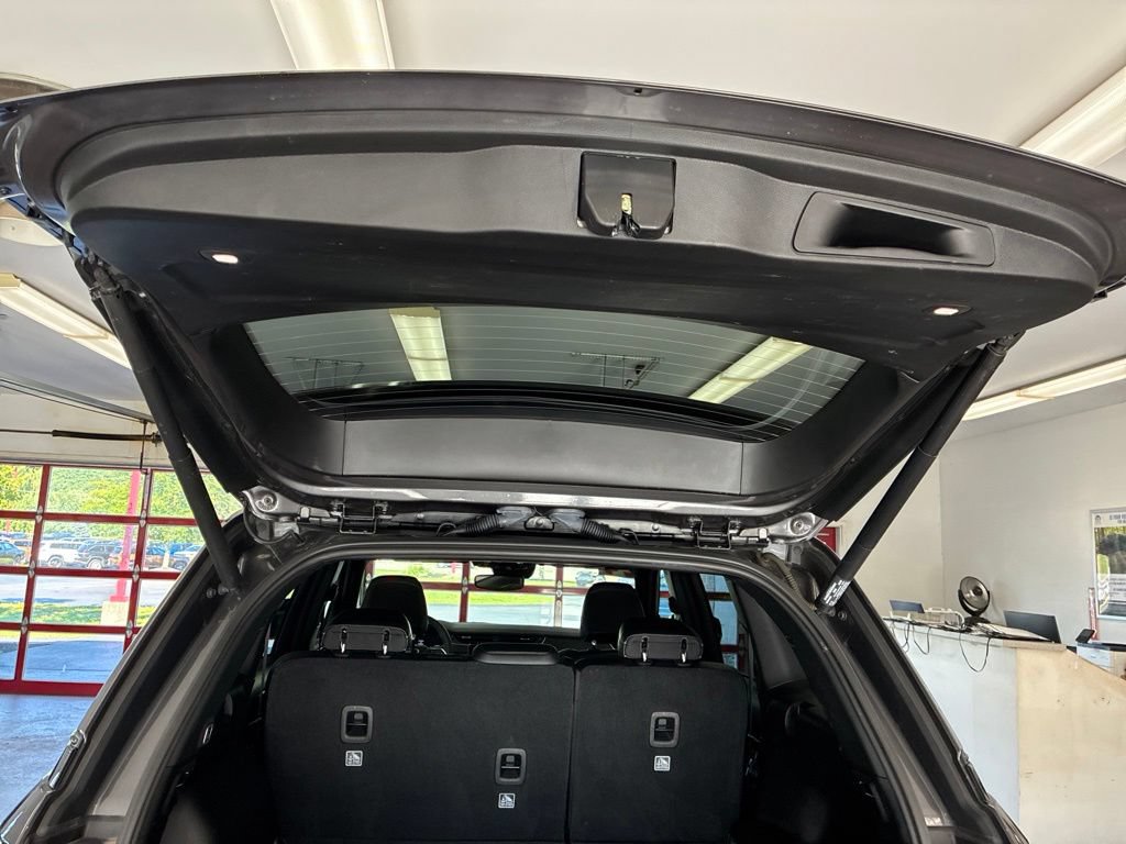Certified 2024 Jeep Grand Cherokee Altitude AWD/4WD image 18