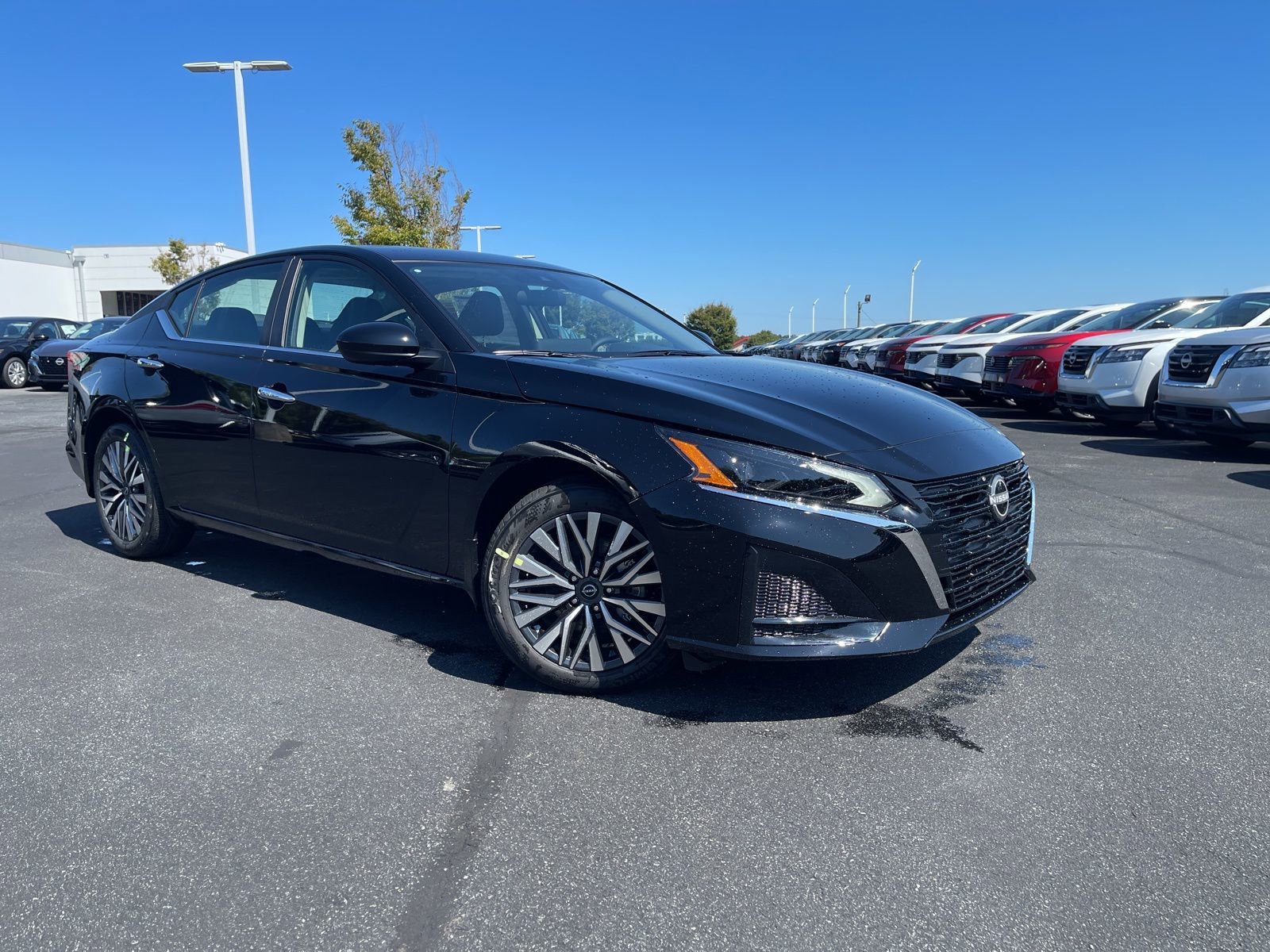 New 2025 Nissan Altima 2.5 SV