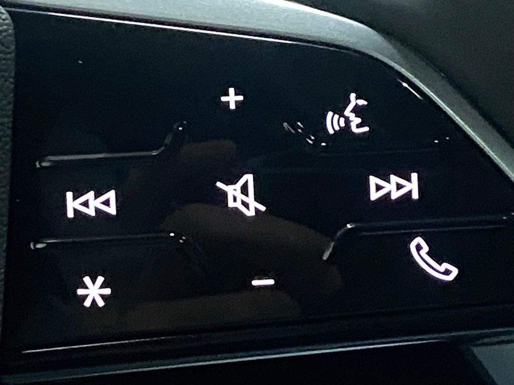 New 2026 Audi Q4 e-tron Premium image 13