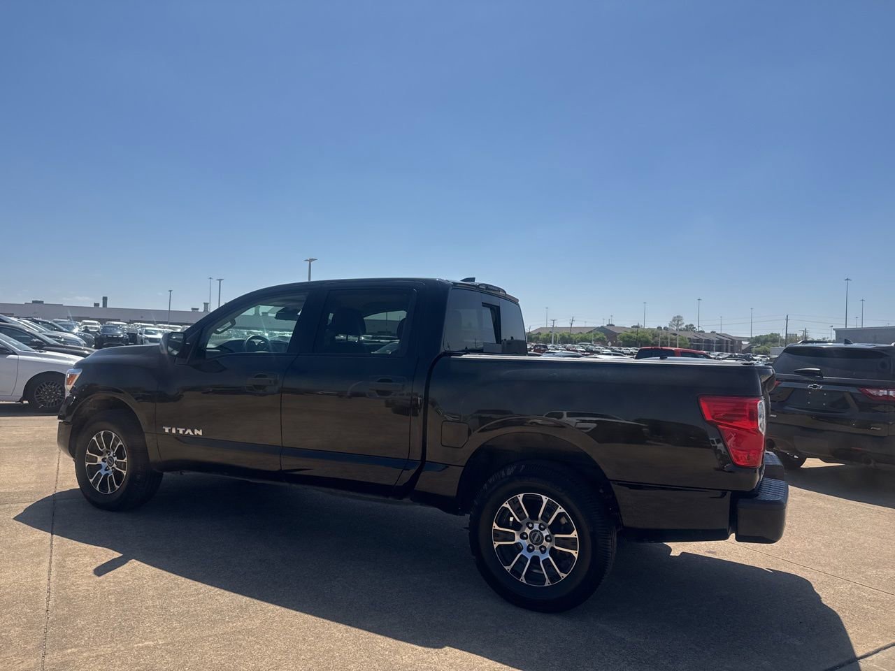 Certified 2024 Nissan Titan SV image 13