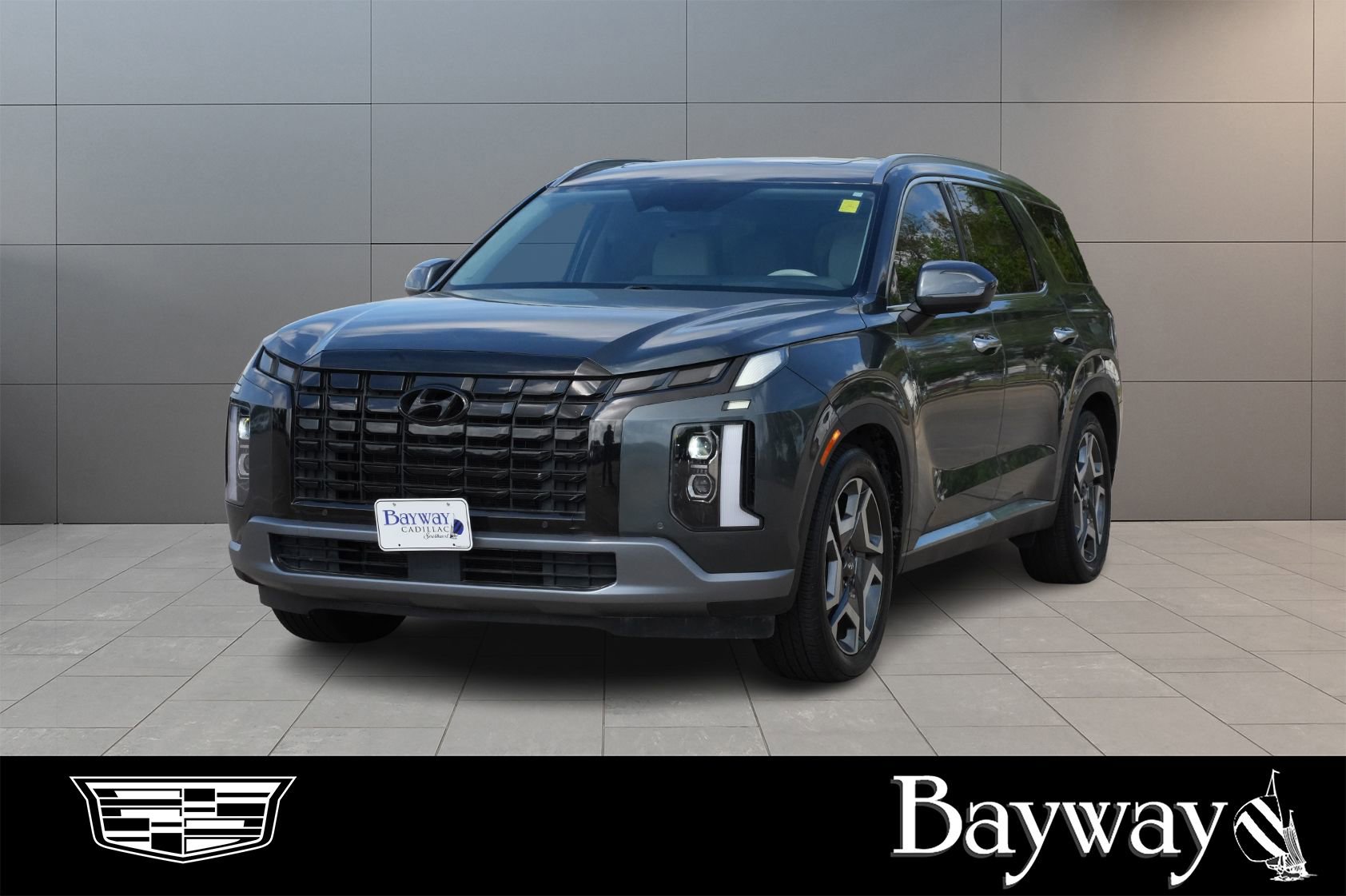 Used 2023 Hyundai Palisade Limited FWD image 1
