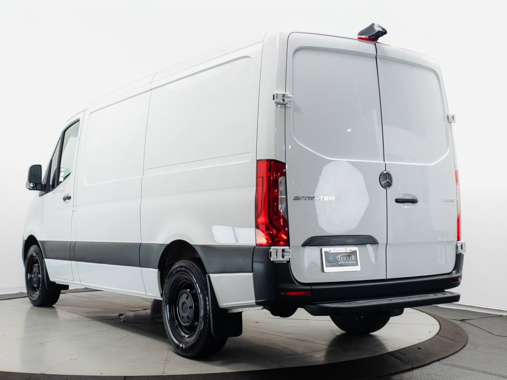 Used 2026 Mercedes-Benz Sprinter 2500 image 21