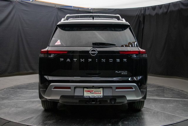 Used 2024 Nissan Pathfinder Platinum w/ Cargo Package image 11
