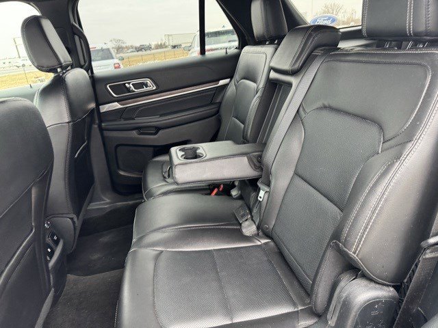 Used 2018 Ford Explorer Limited image 24