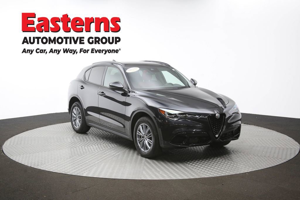 Used 2024 Alfa Romeo Stelvio Sprint image 50