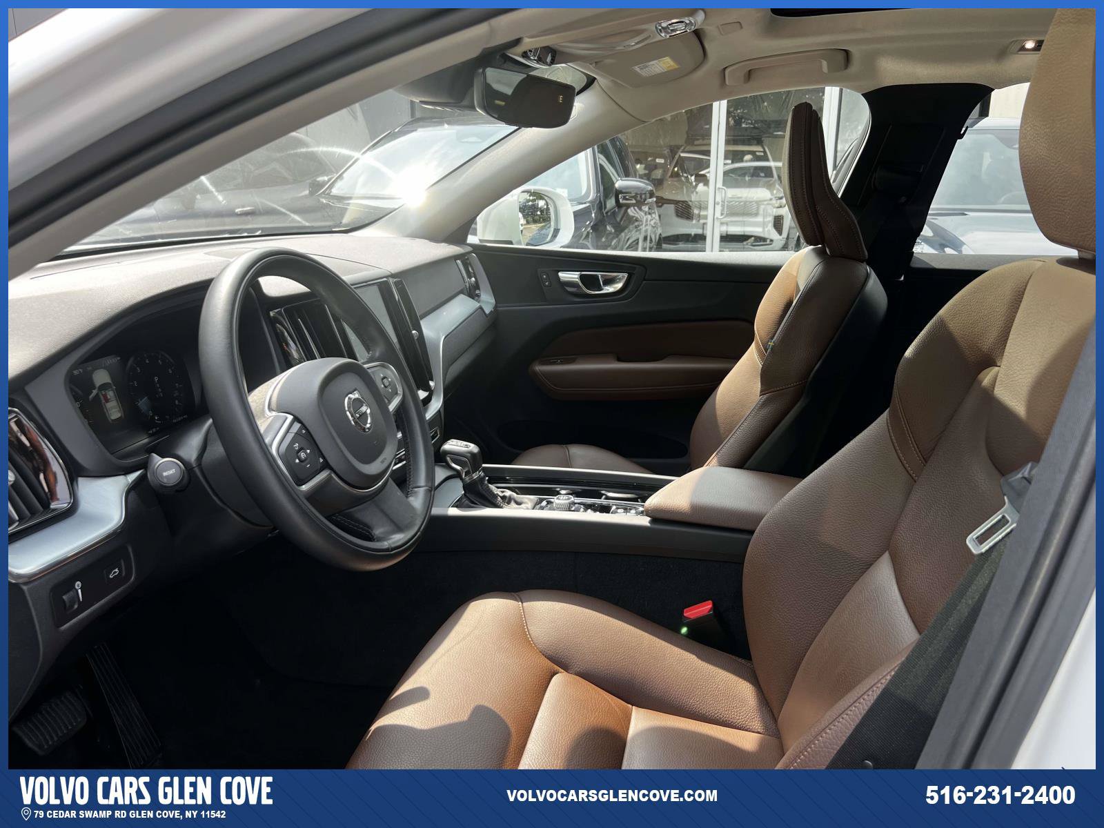 Used 2020 Volvo XC60 T5 Momentum AWD/4WD image 14
