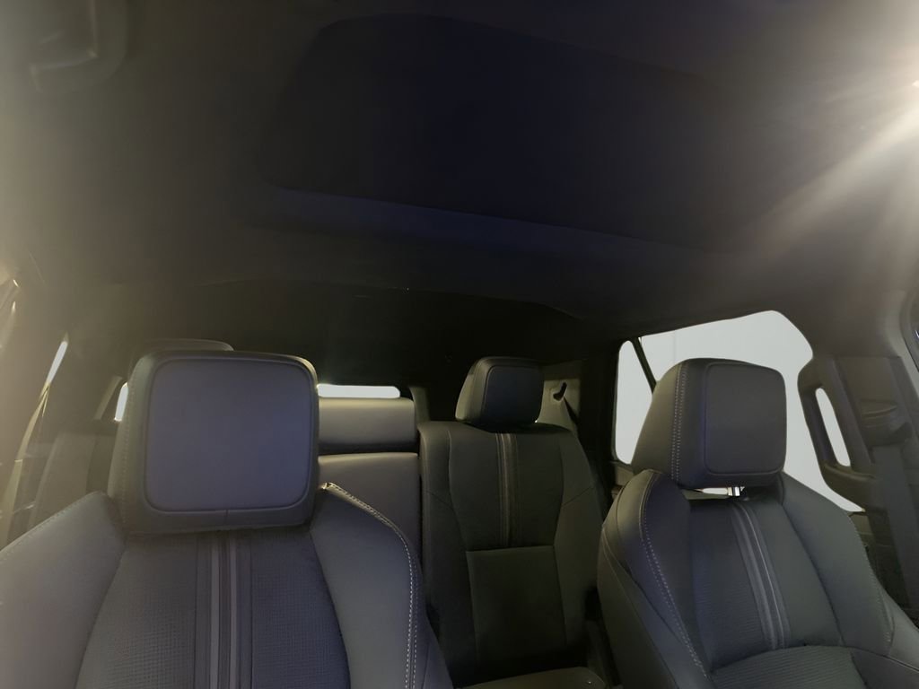 Used 2025 Toyota 4Runner Limited image 17