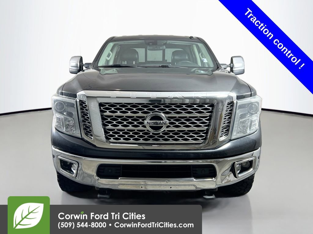 Used 2016 Nissan Titan SL image 4