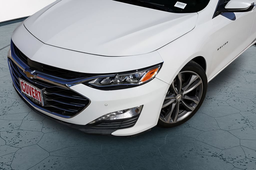 Used 2020 Chevrolet Malibu Premier FWD image 3