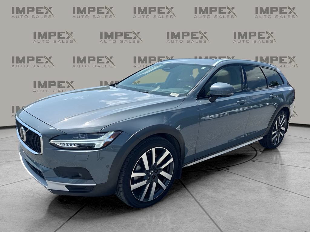Used 2023 Volvo V90 B6 Cross Country Ultimate
