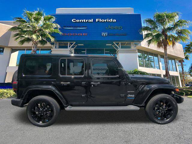 Certified 2022 Jeep Wrangler Unlimited Sahara w/ Cold Weather Group AWD/4WD image 4