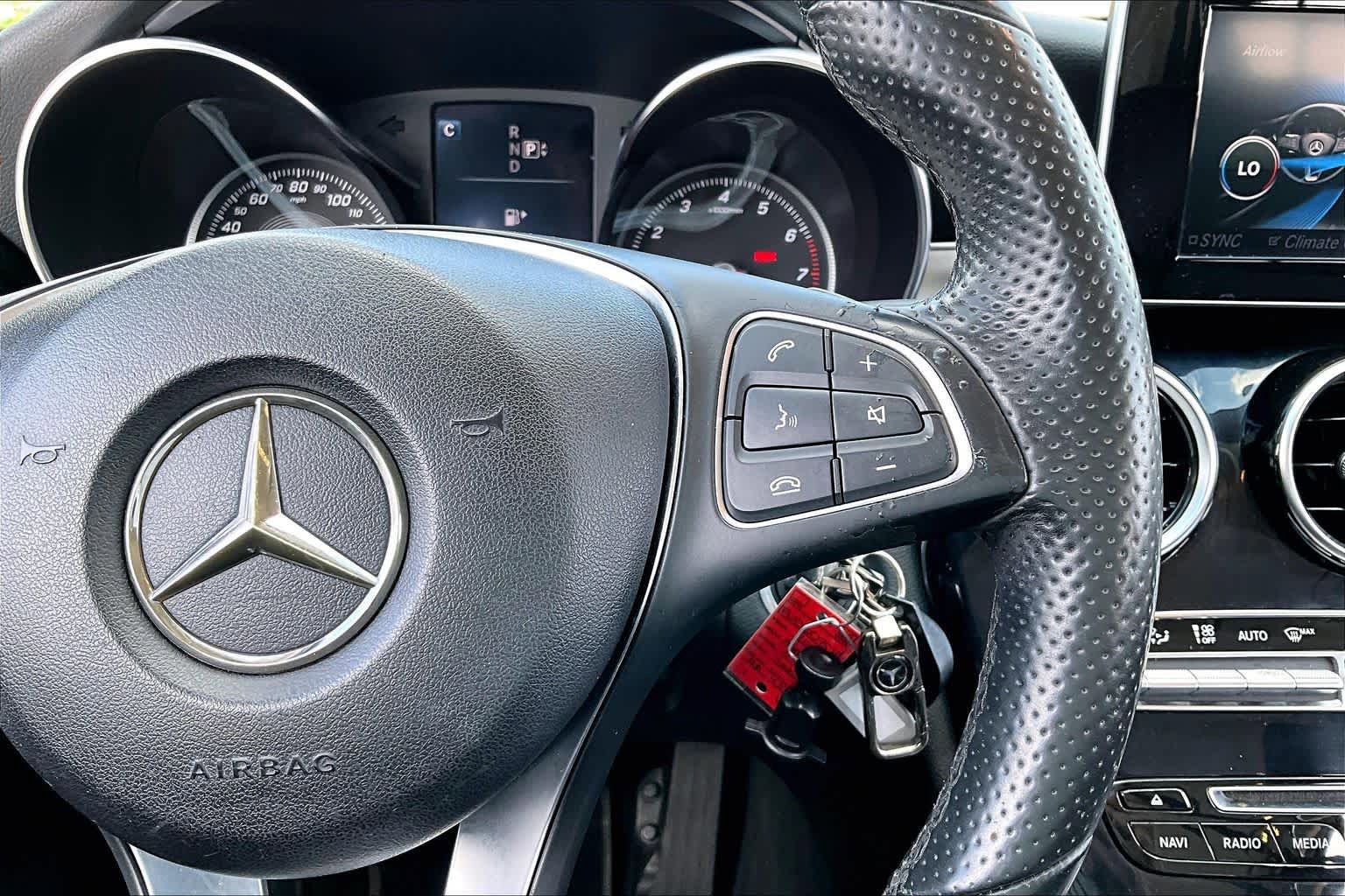 Used 2015 Mercedes-Benz C 300 Sedan image 25