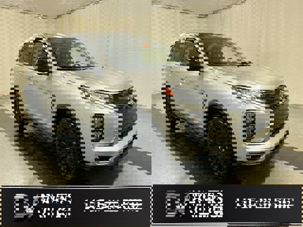 New 2025 Mitsubishi Outlander Sport LE image 1