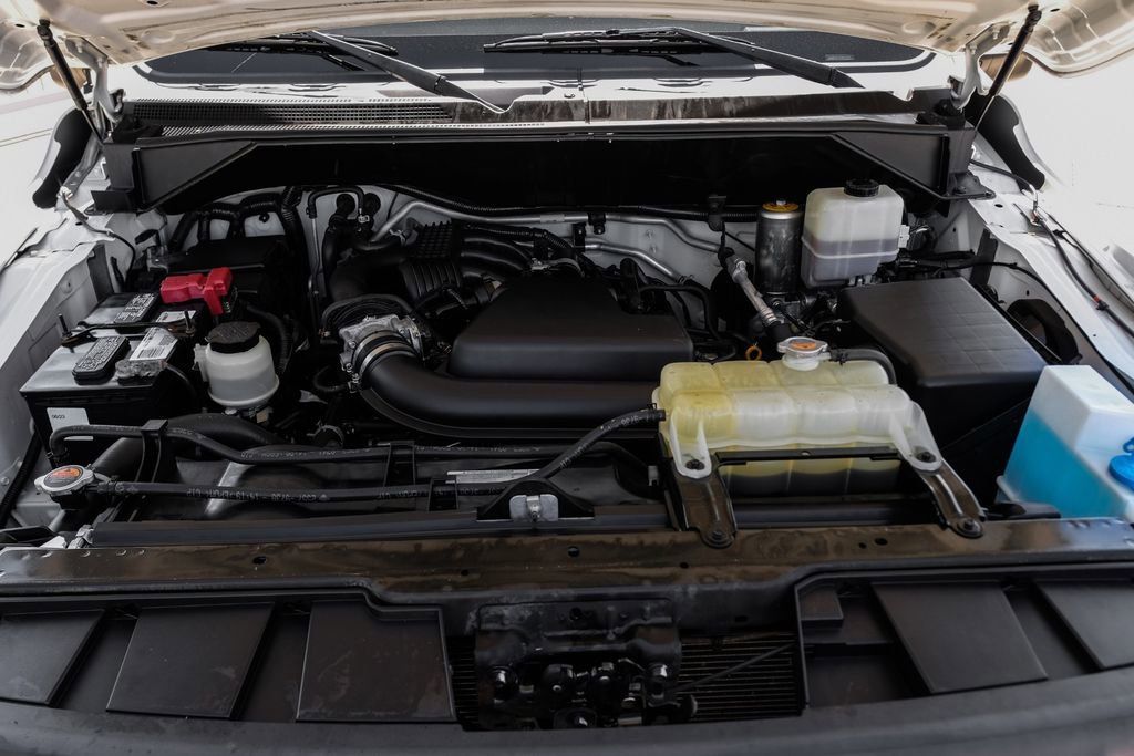 Used 2017 Nissan NV 2500 SV image 39