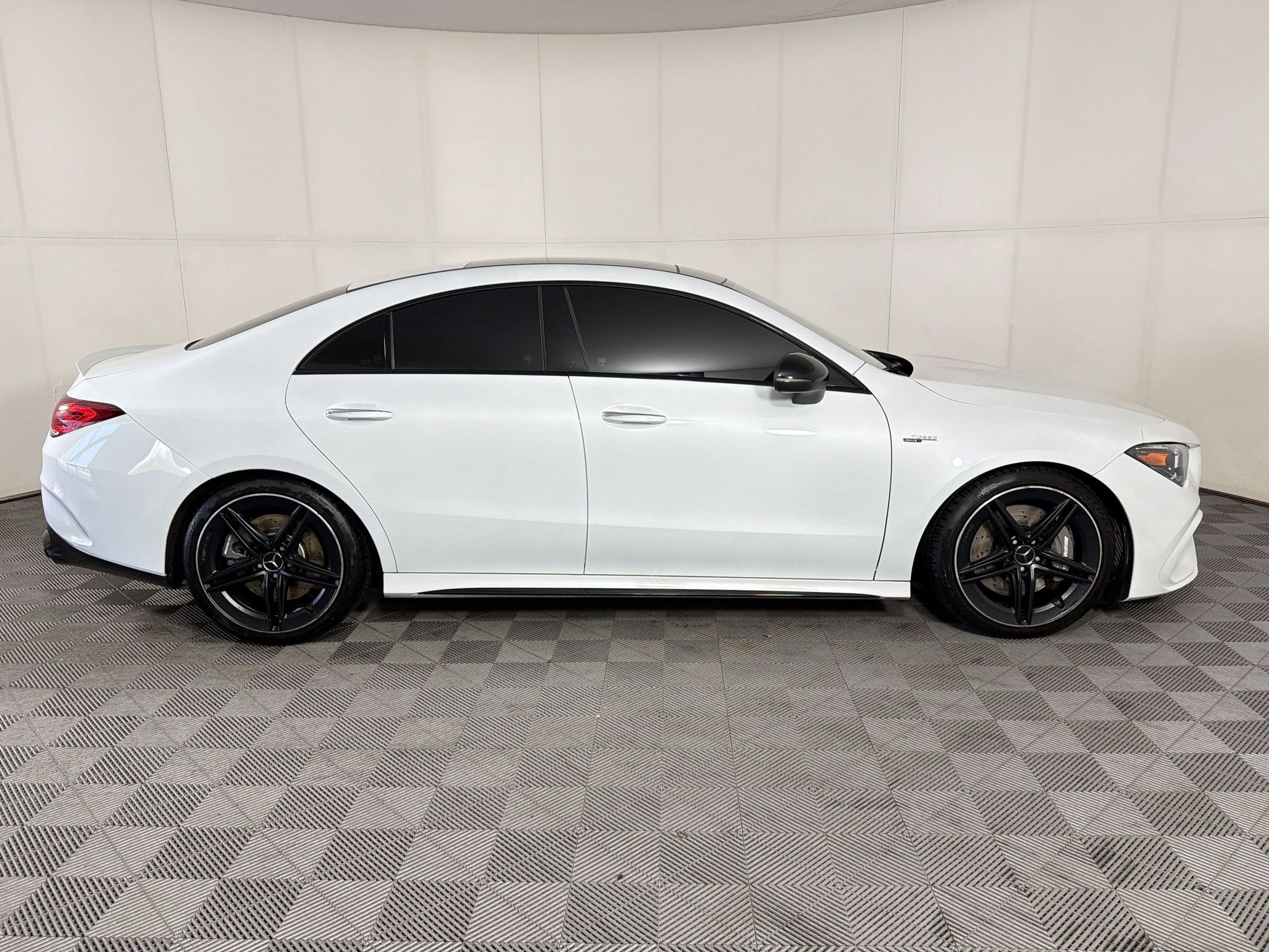 Used 2022 Mercedes-Benz CLA 45 AMG 4MATIC image 8