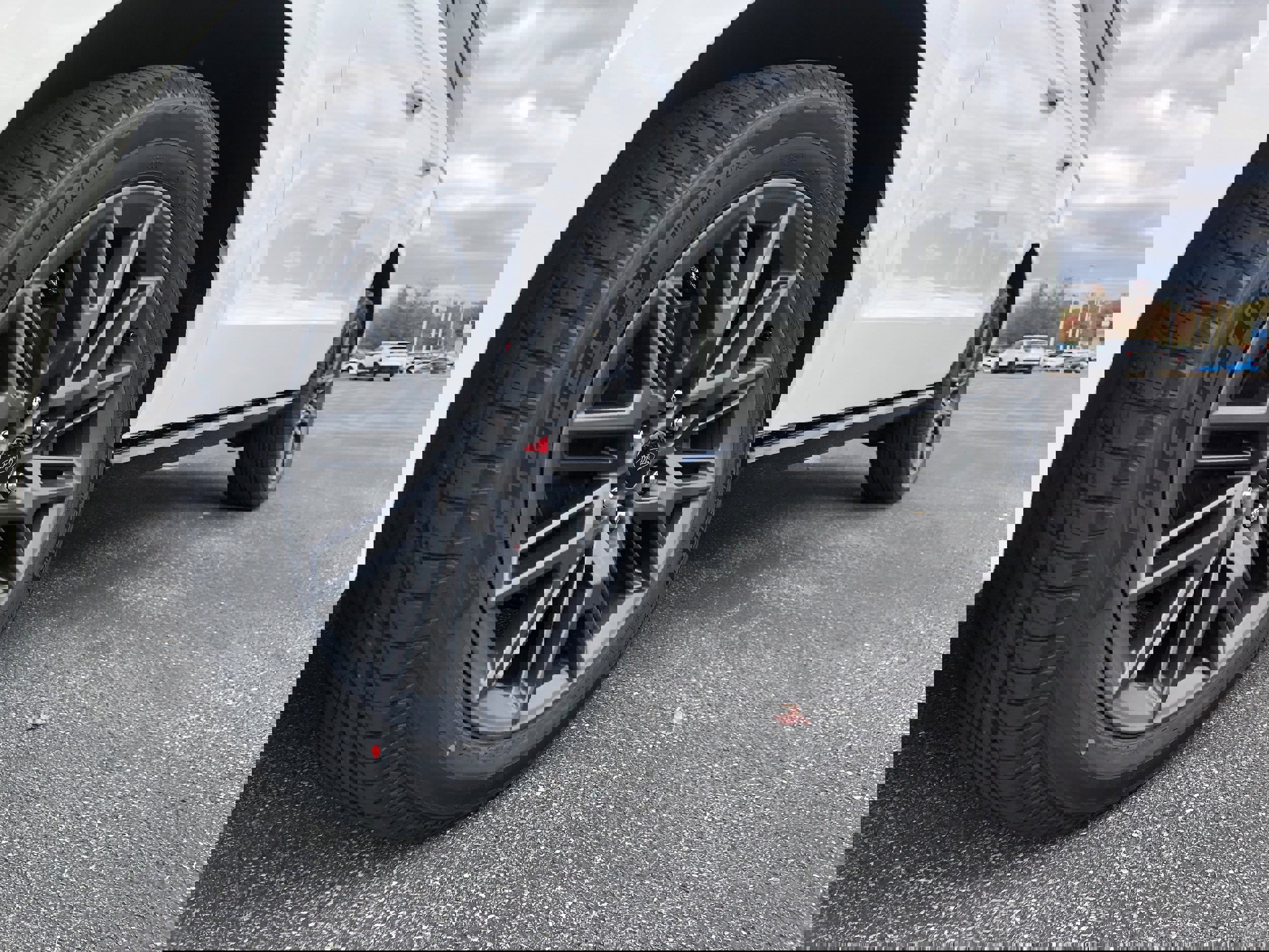 New 2025 Ford Expedition Platinum w/ Stealth Performance Package image 25