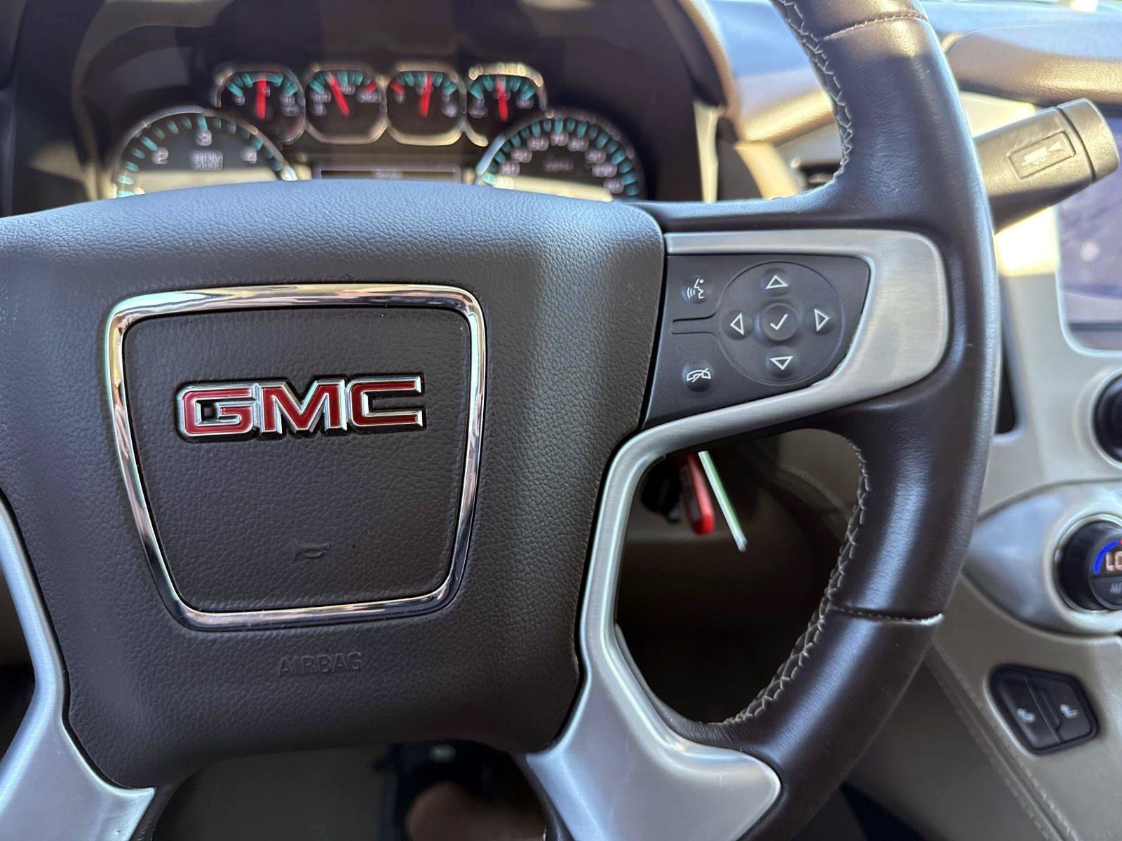 Used 2020 GMC Yukon SLT RWD image 31