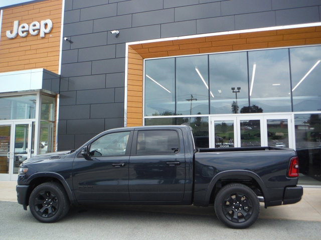 New 2027 RAM 1500 4x4 Crew Cab image 2