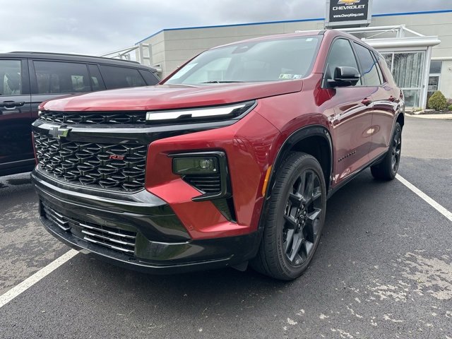 Certified 2024 Chevrolet Traverse RS w/ LPO, Floor Liner Package image 1