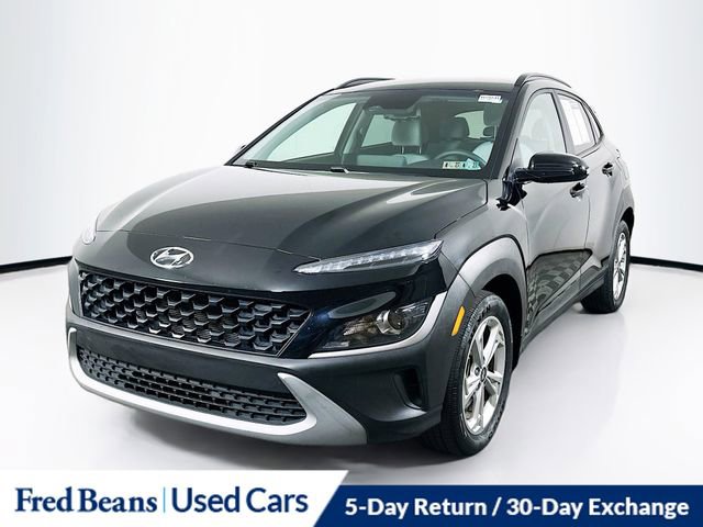 Used 2023 Hyundai Kona SEL AWD/4WD image 3
