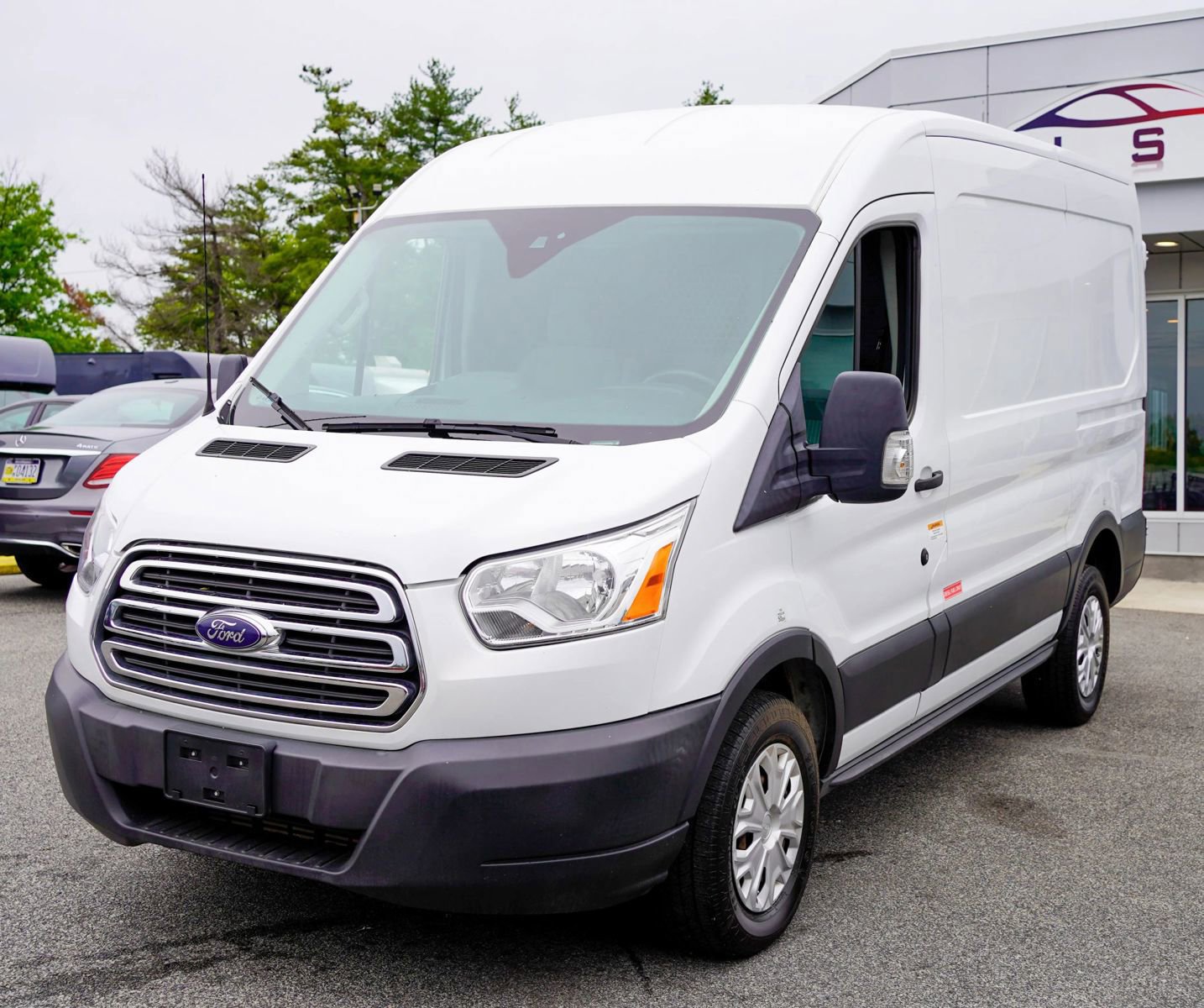 Used 2018 Ford Transit 250 130 Medium Roof w/ Interior Upgrade Package