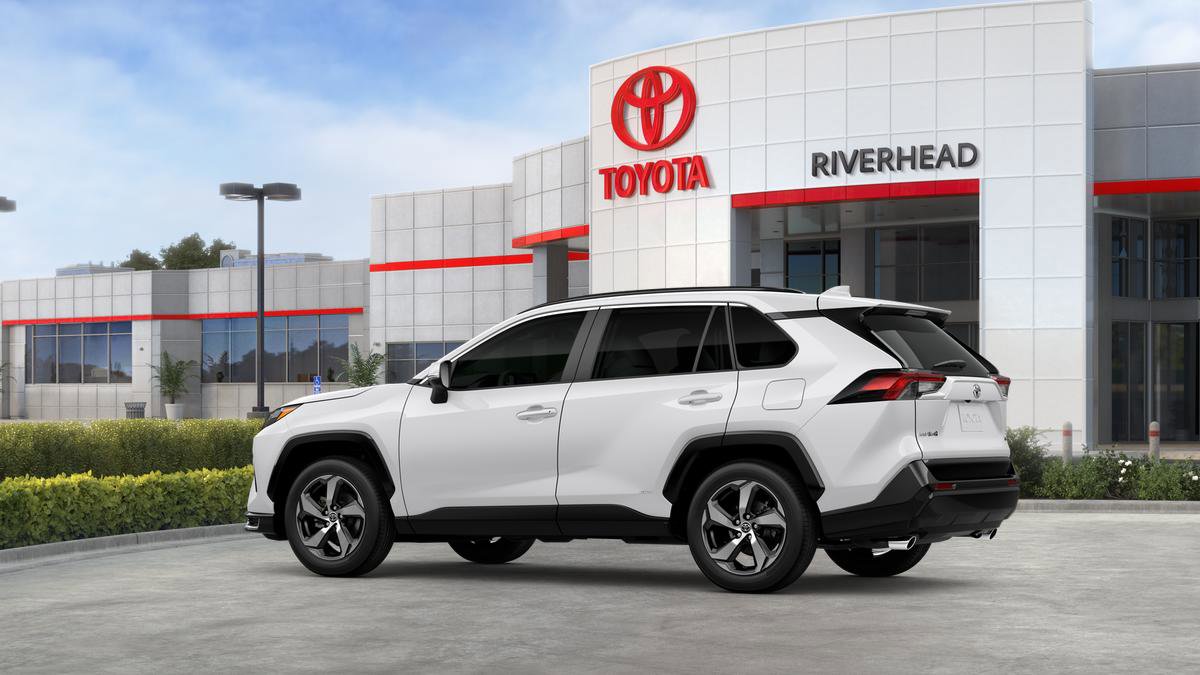 New 2025 Toyota RAV4 SE image 7