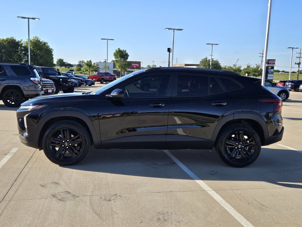 Used 2026 Chevrolet Trax ACTIV w/ Driver Confidence Package FWD image 4