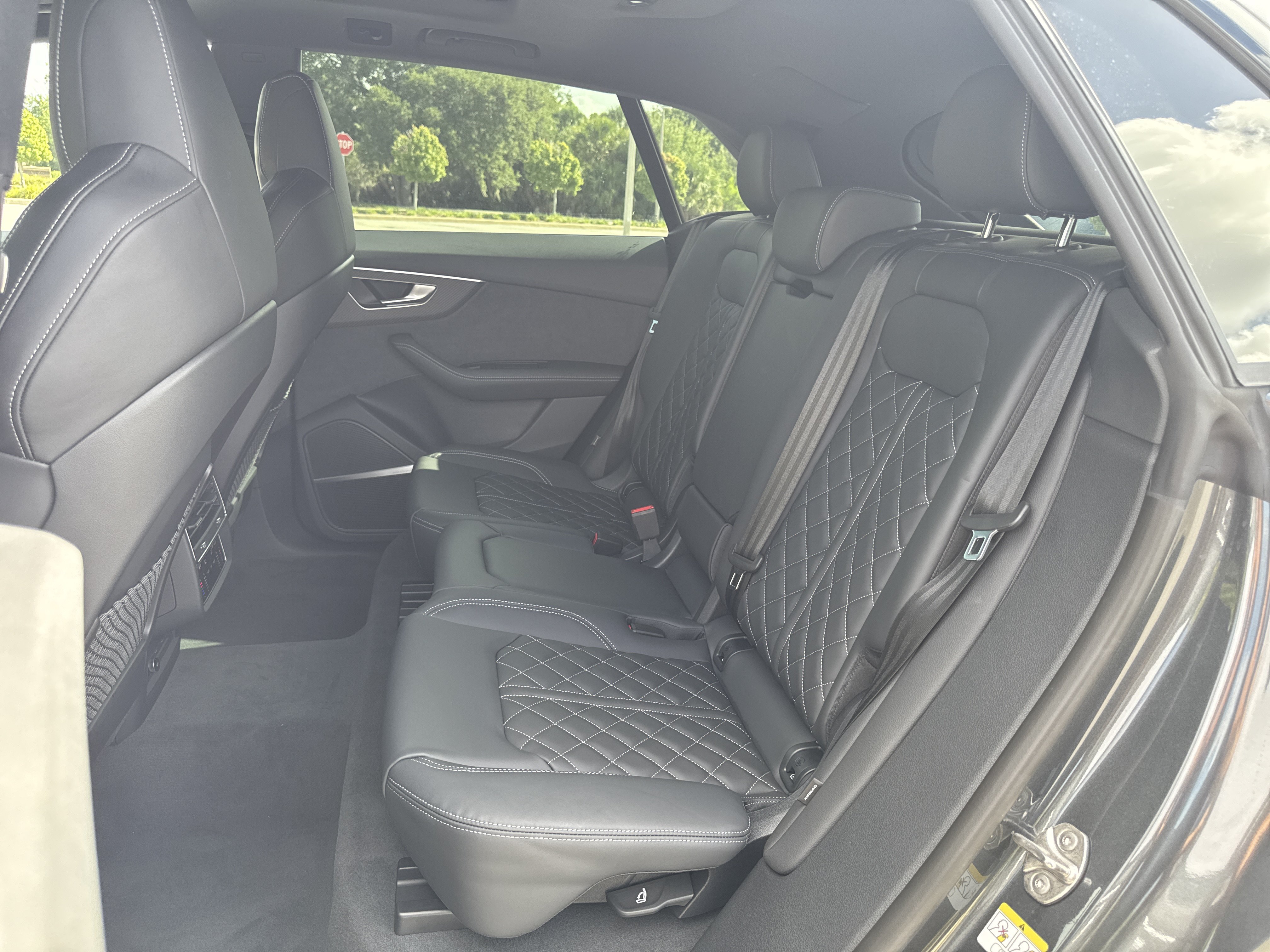 New 2026 Audi SQ8 Premium Plus AWD/4WD image 16