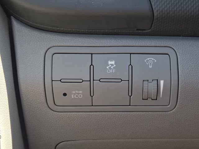 Used 2014 Hyundai Accent GS FWD image 9