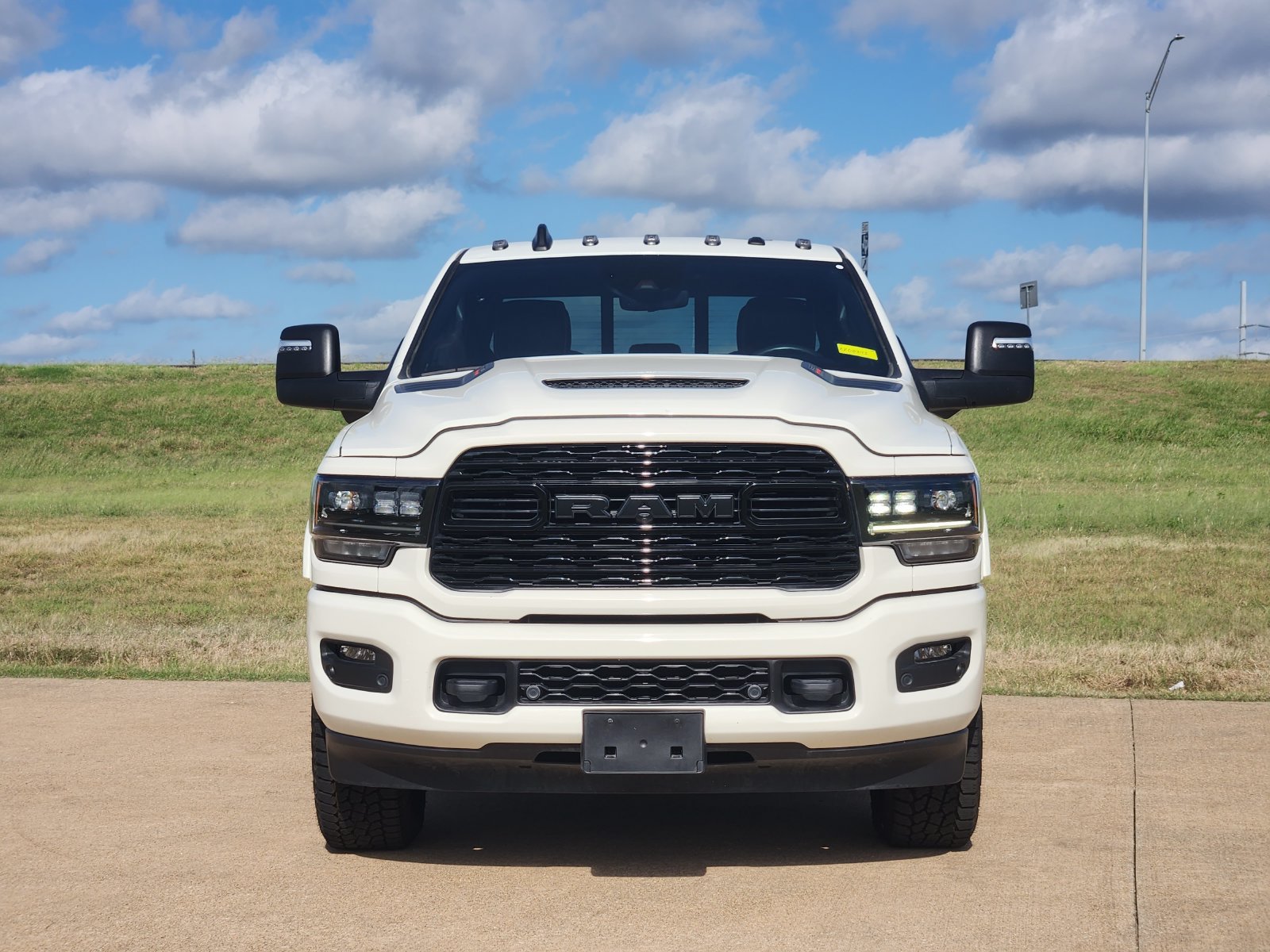 Used 2024 RAM 2500 Limited AWD/4WD image 6